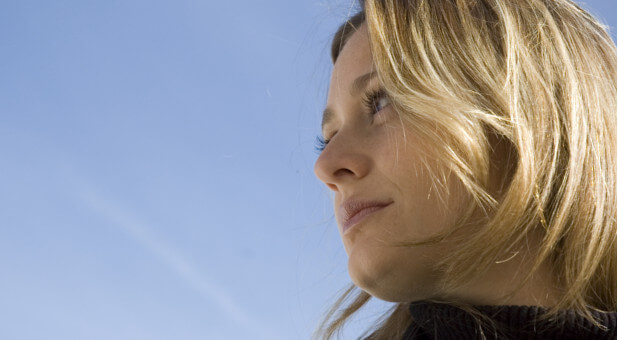 woman looking up