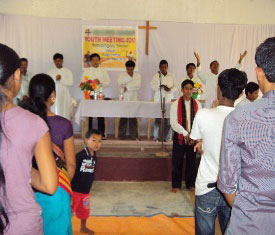 gfa_youthworshipping