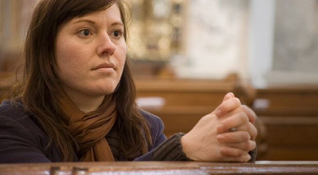 woman praying