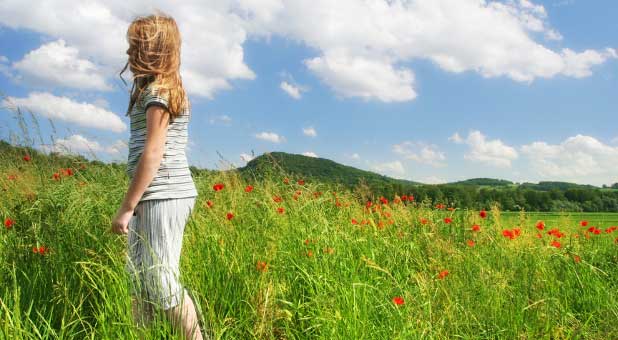 Girl-following-in-filed