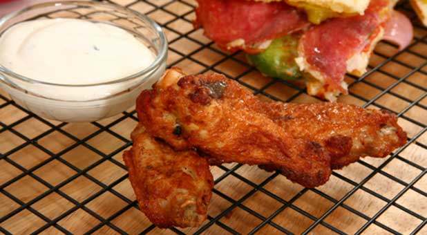 Fried chicken wings