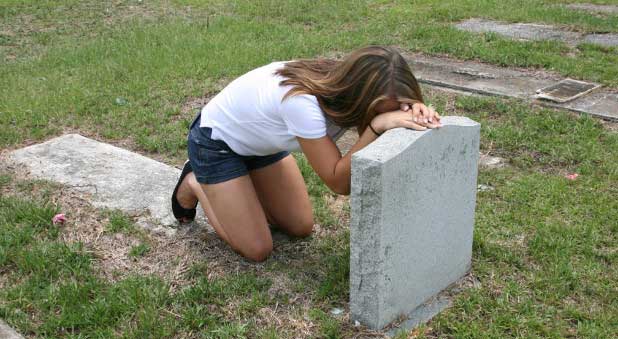 mom at grave