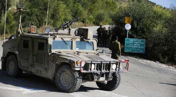 Soldiers at border