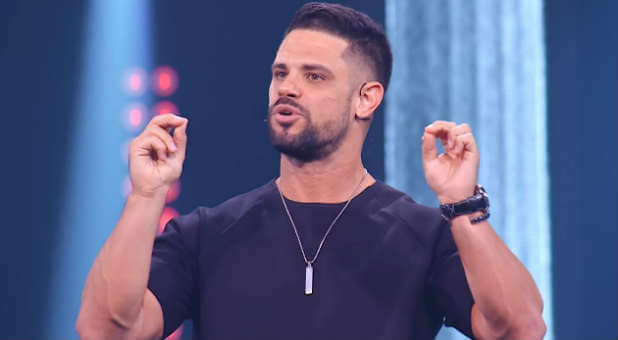 Steven Furtick