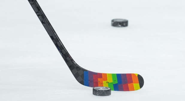 Hockey Teams Abandon Controversial Sweaters